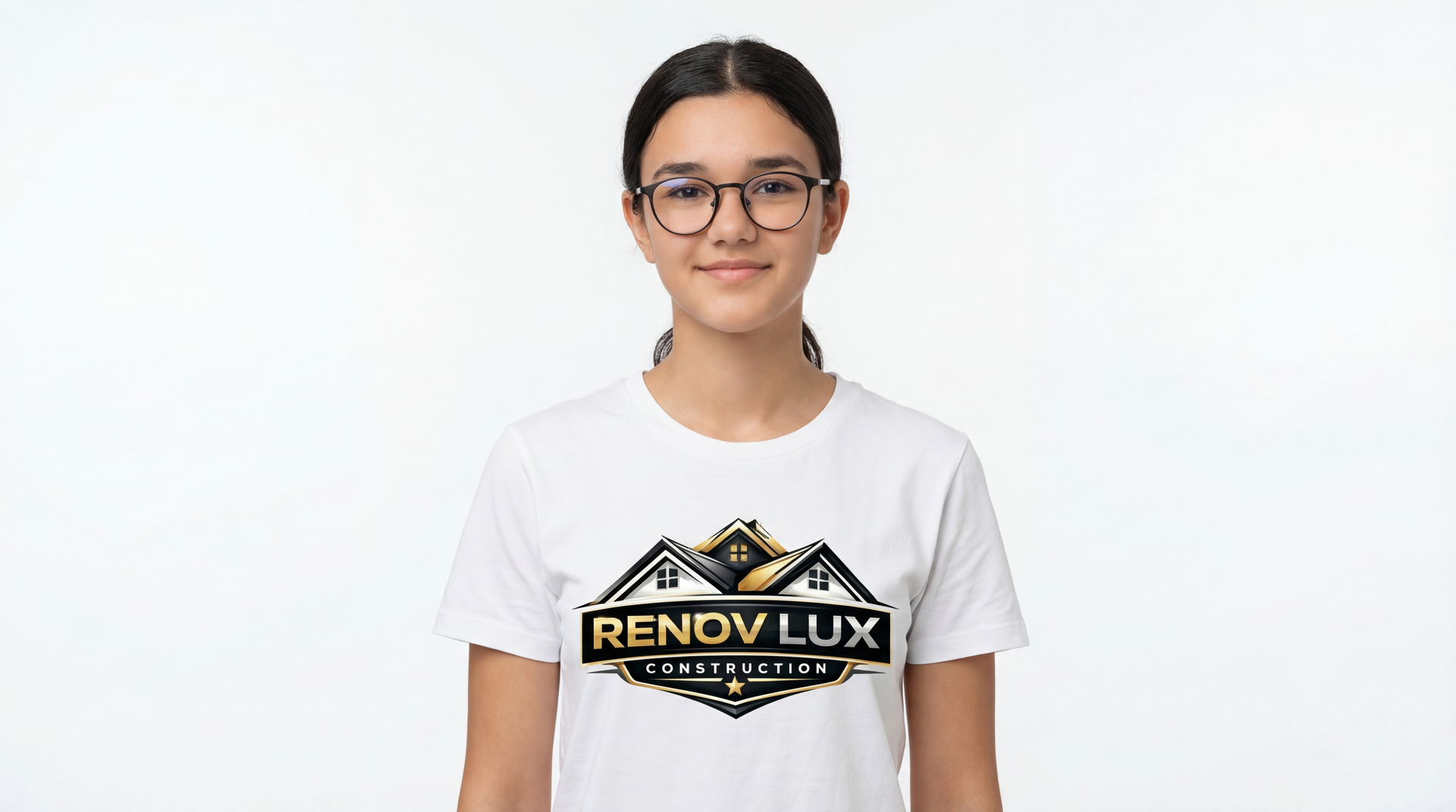 Mirela - Responsable Social Media